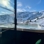 Luxurious For Family And Friends Странда