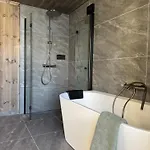 Шале Luxurious For Family And Friends *